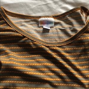 LuLaRoe Irma tunic, size L large